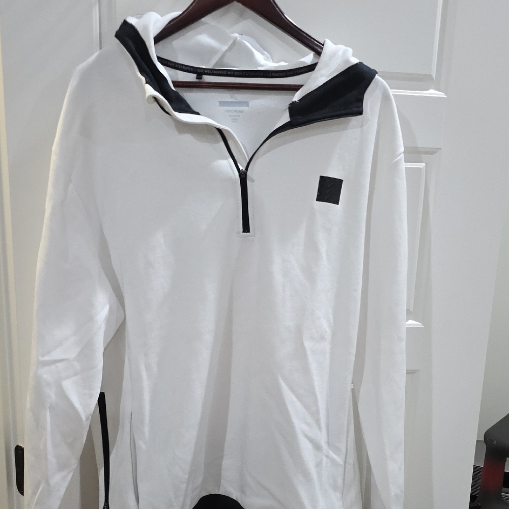 adidas GOLF White and Black Lightweight PULL OVER Jacket